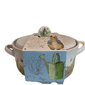 Peter Rabbit Ceramic Baking Dish with Handles and Lid Crock Beatrix Potter NEW